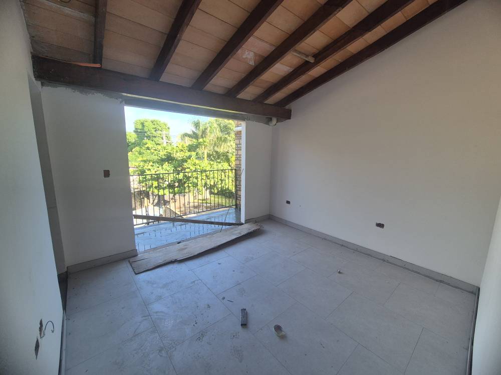 Duplex Lambaré — Dormitorio principal